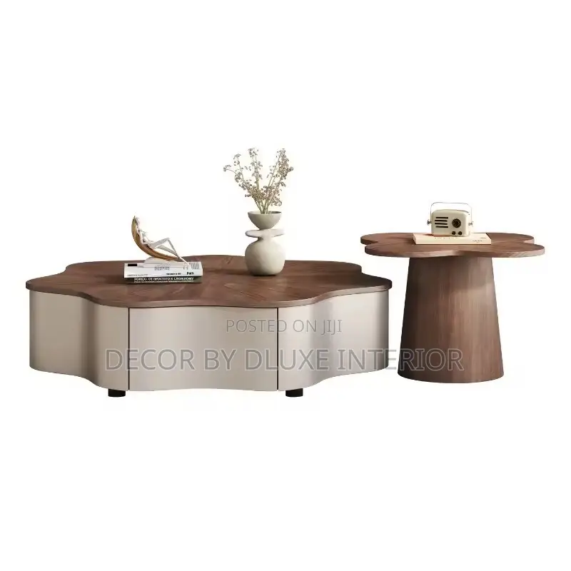 Medieval Style Flower-Shaped Wooden 2in1 Coffee Table