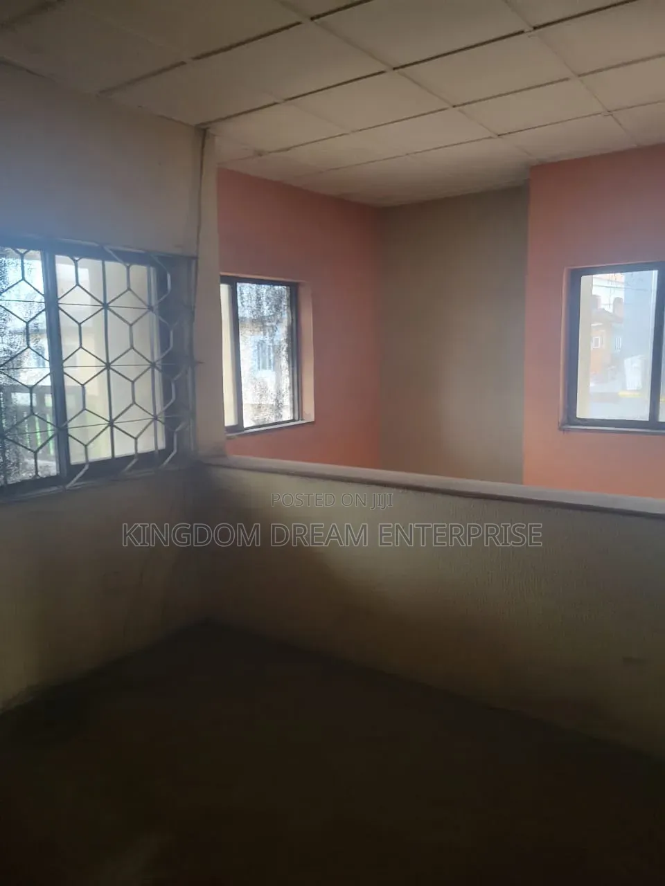 4bdrm Duplex in Labak Estate for sale