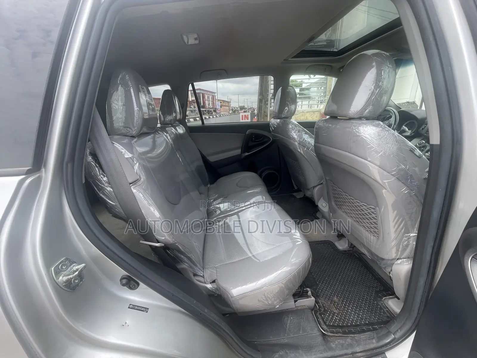 Toyota RAV4 2013 Silver