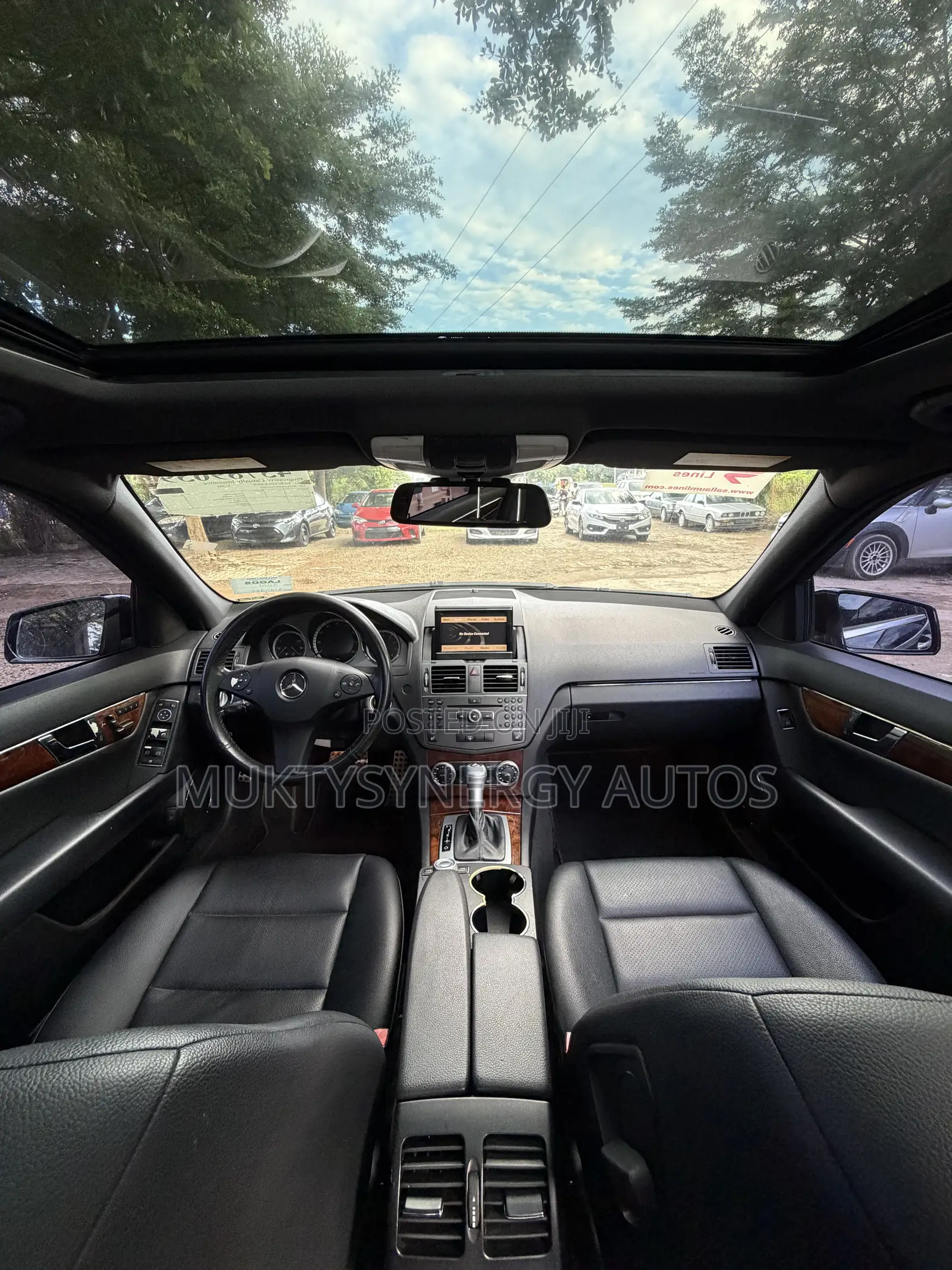 Mercedes-Benz C300 2011 Black