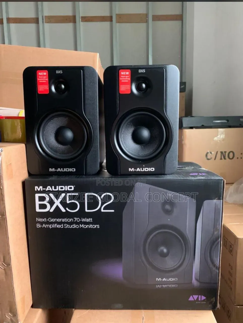 M-Audio BX5 D2 5-Inch 70W Bi-Amplified Active Studio Monitor