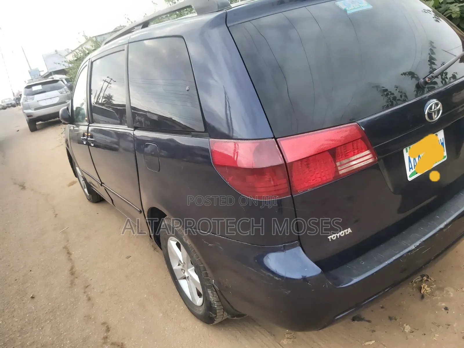 Toyota Sienna LE AWD 2005 Blue