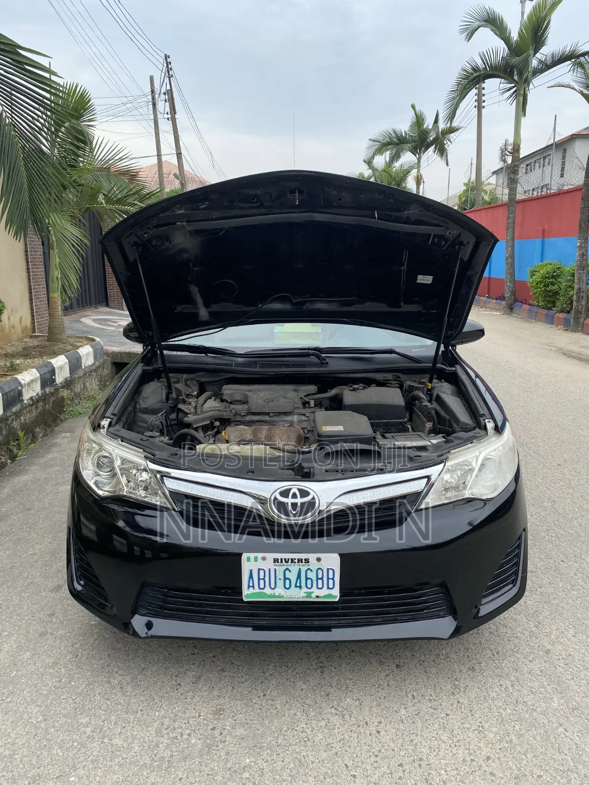 Toyota Camry LE 4dr Sedan (2.5L 4cyl 6A) 2012 Black