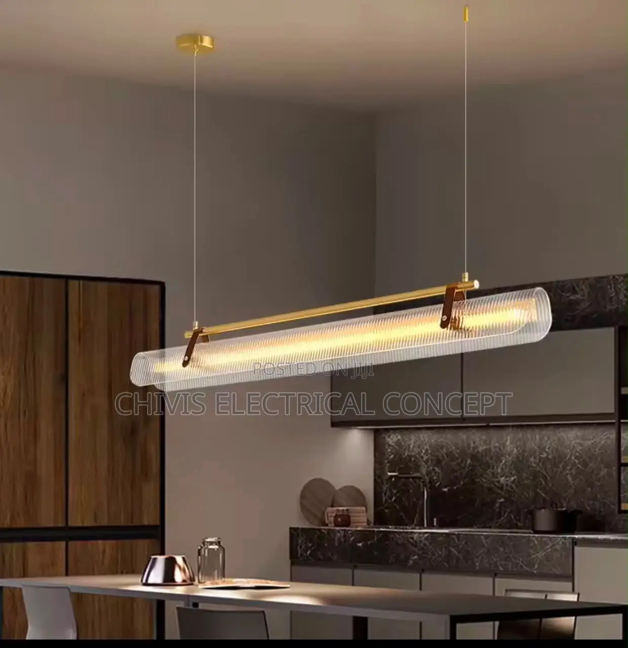 Luxury Dining Hotel, Sitting Room Chandelier