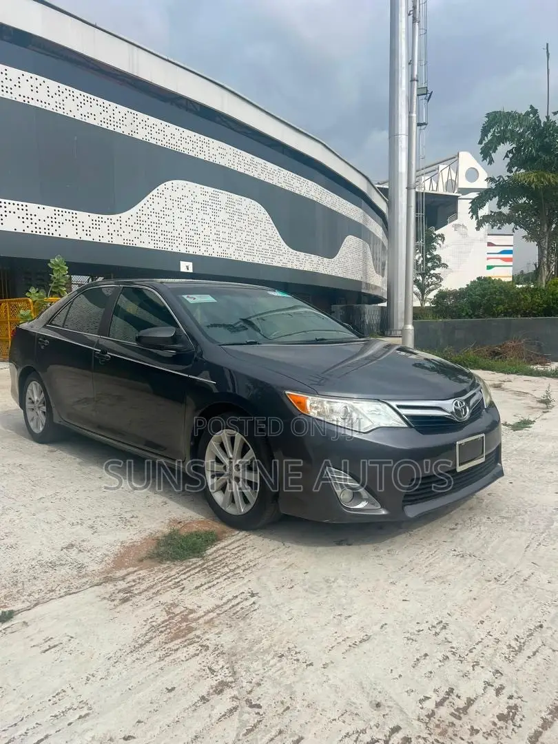Toyota Camry 2013 Black