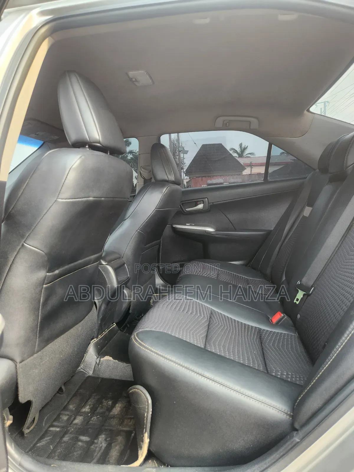 Toyota Camry SE 4dr Sedan (2.5L 4cyl 6A) 2013 Silver