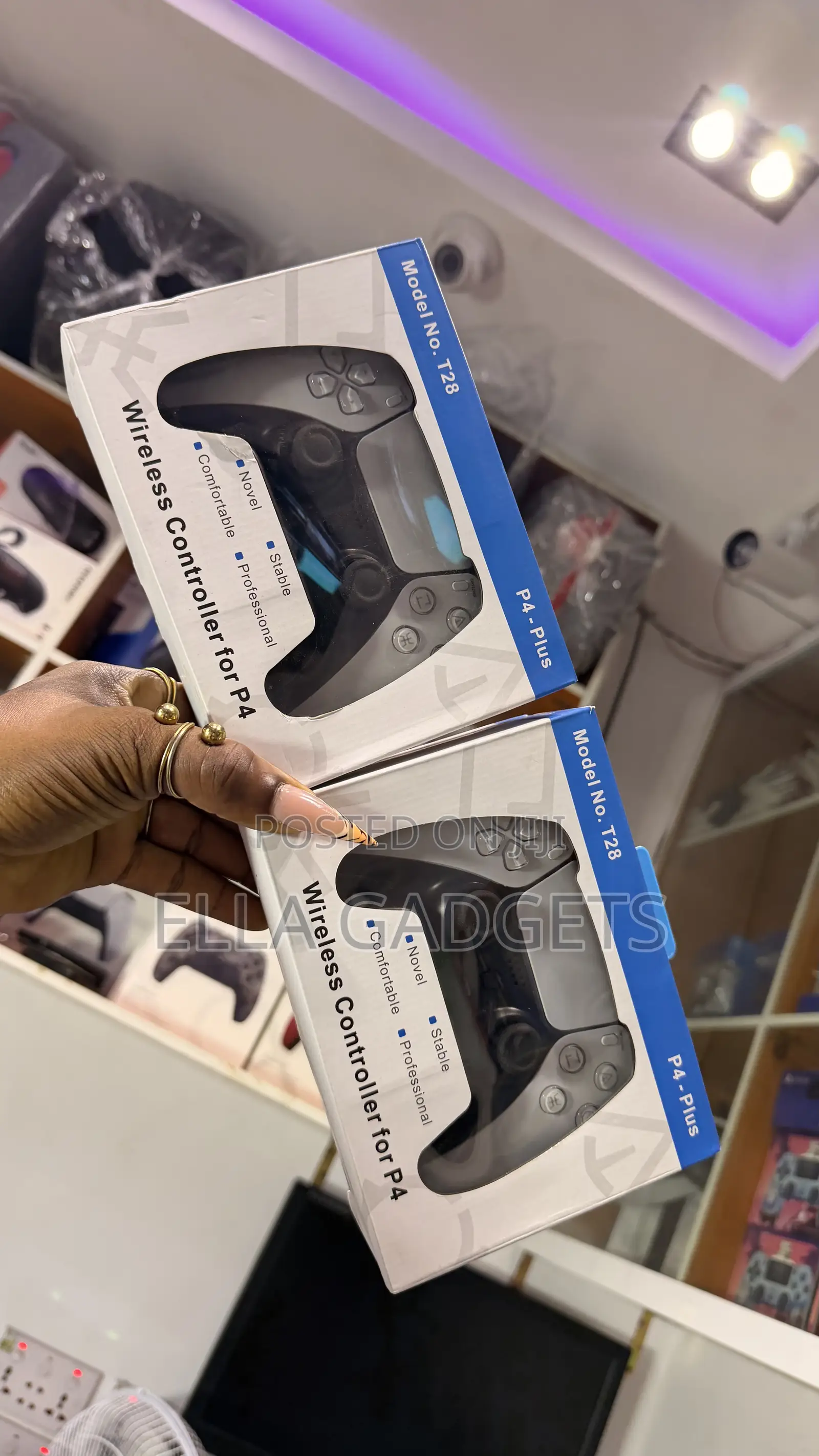Wireless Game Pad for PlayStation 4