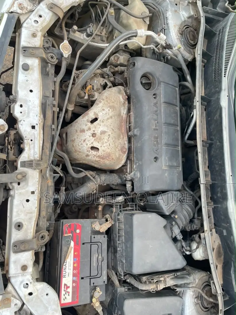 Pontiac Vibe 2.4L 2009 Silver