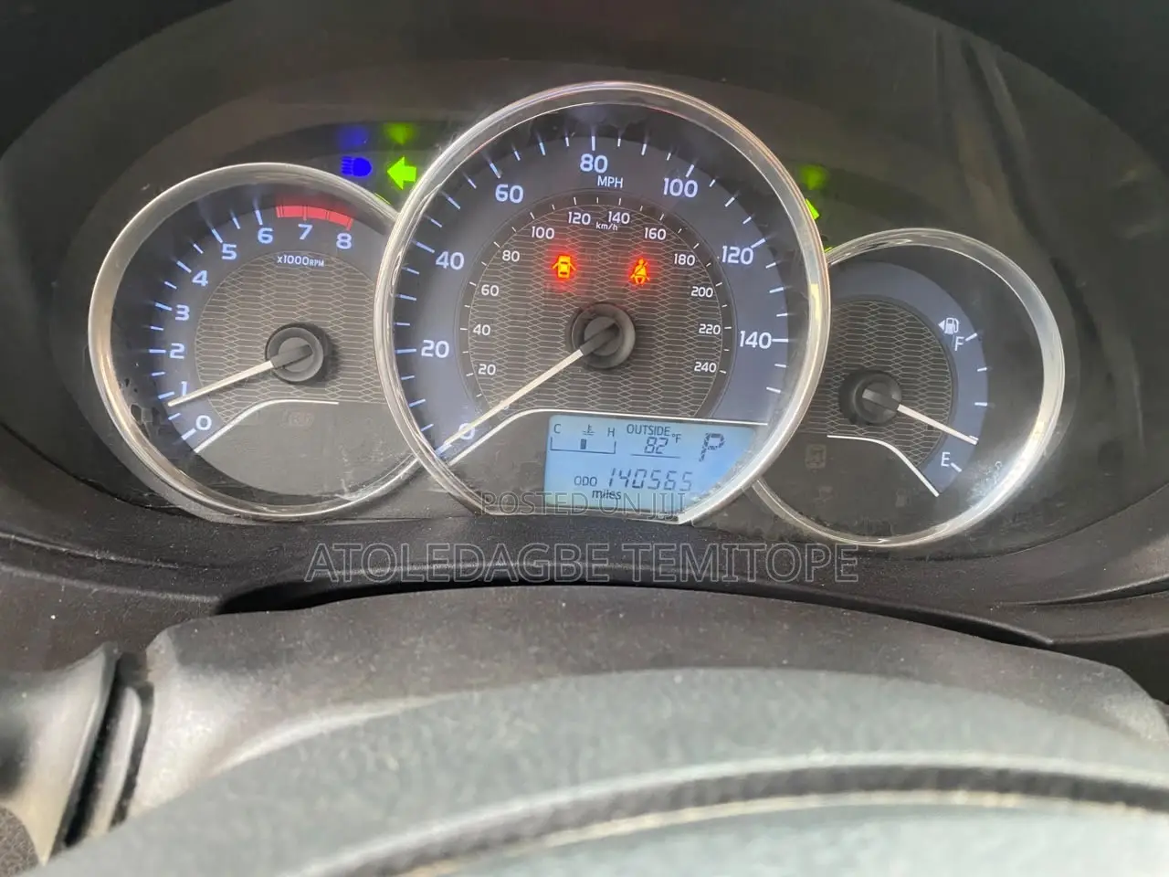 Toyota Corolla LE 4dr Sedan (1.8L 4cyl CVT) 2015 Red