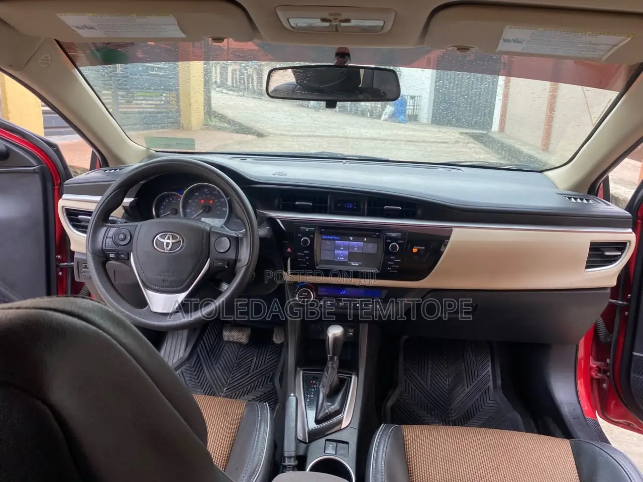 Toyota Corolla LE 4dr Sedan (1.8L 4cyl CVT) 2015 Red