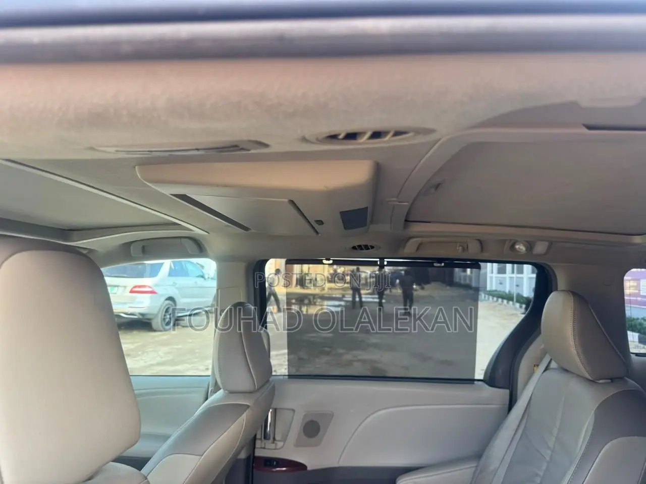 Toyota Sienna XLE 7 Passenger 2011 Gold