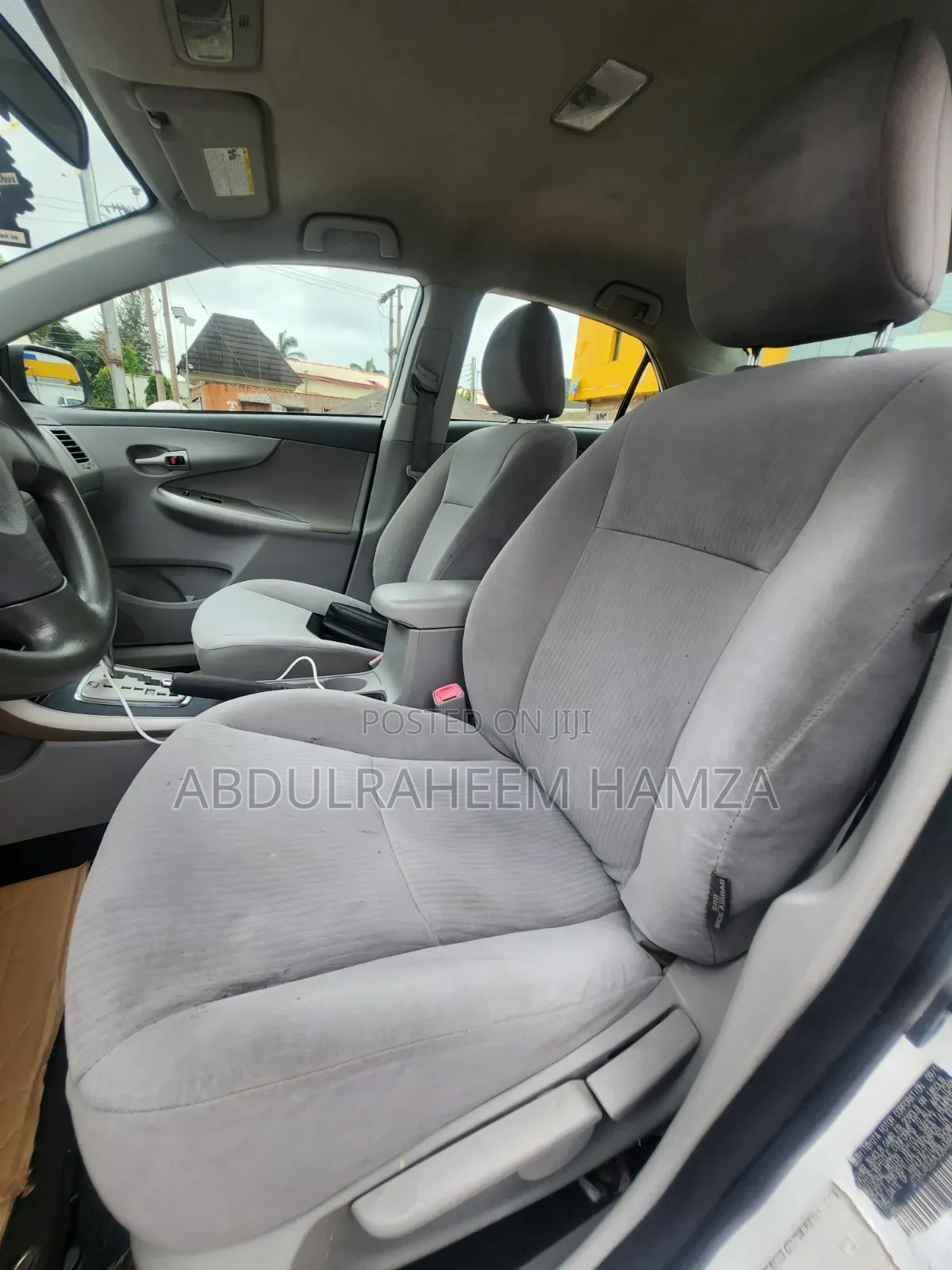 Toyota Corolla 2011 White
