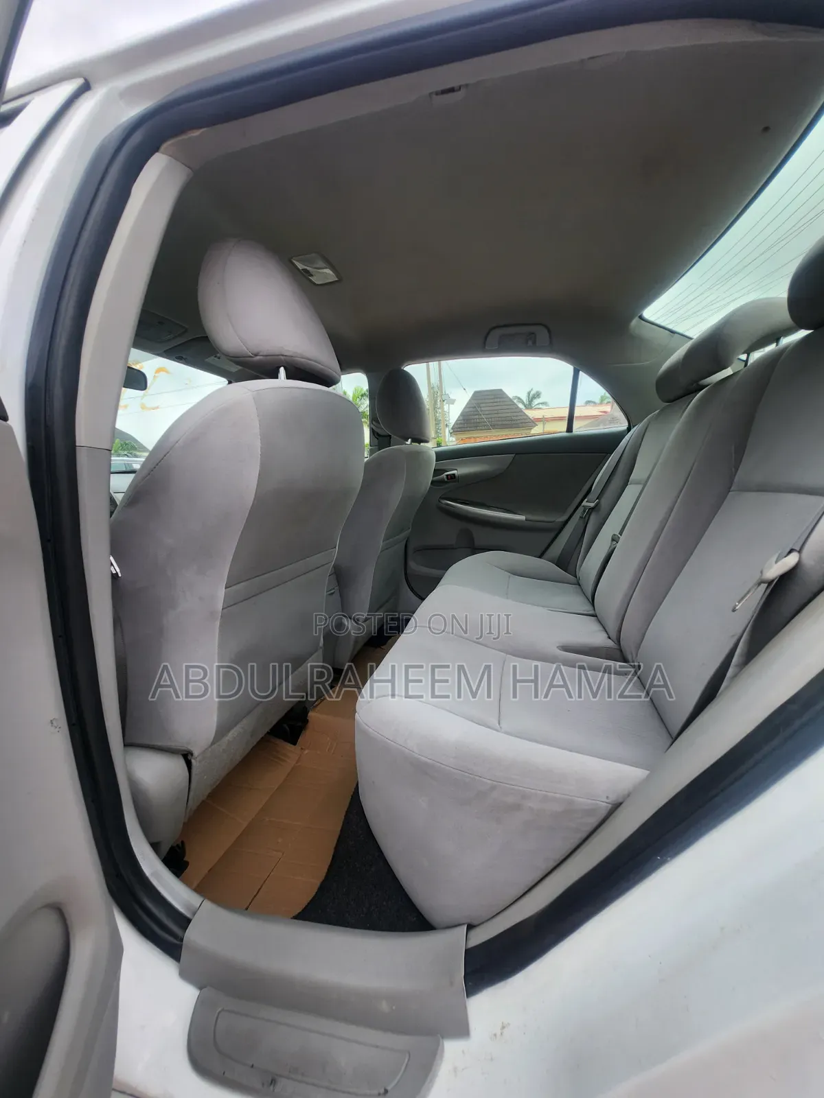 Toyota Corolla 2011 White