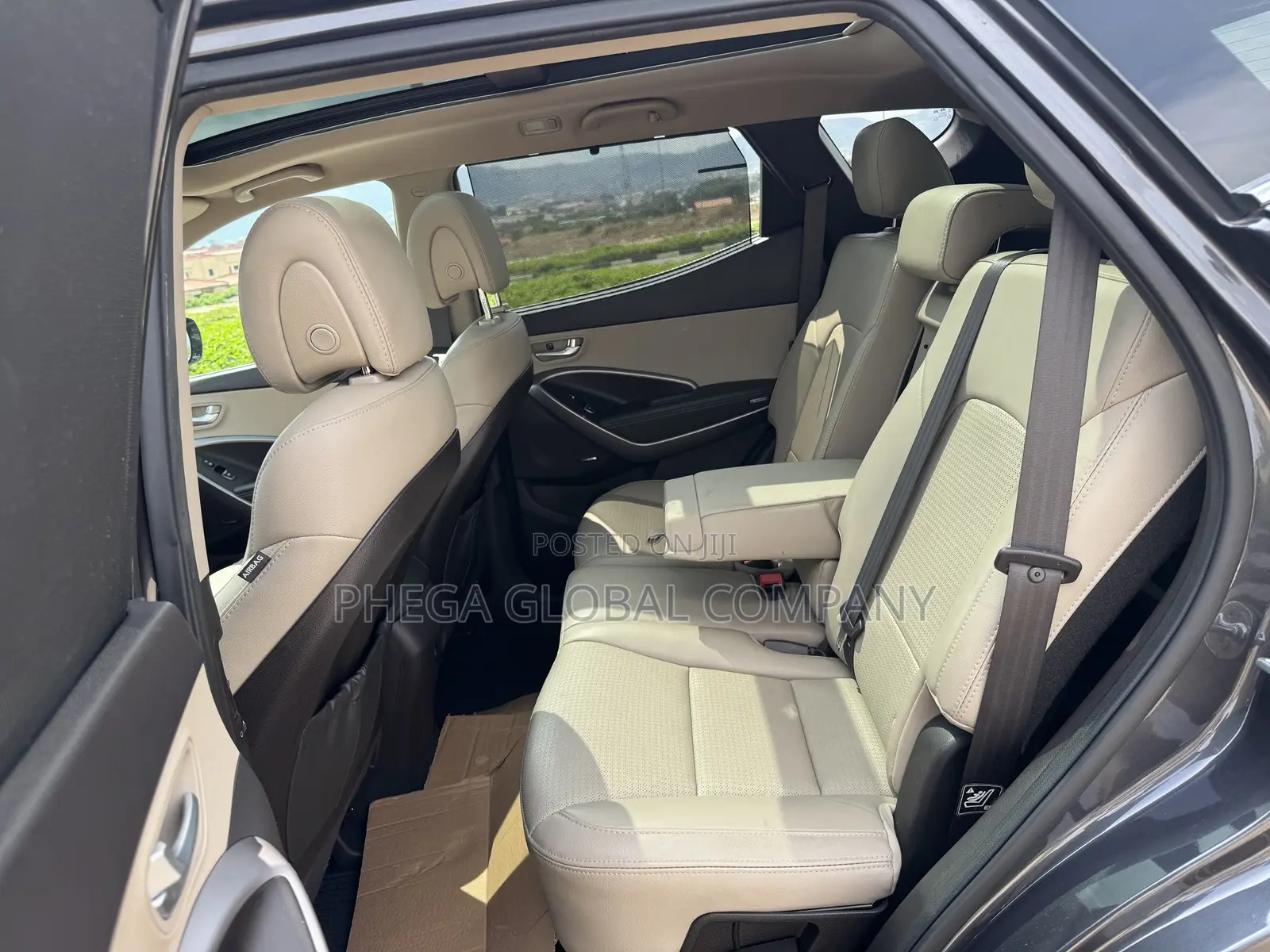 Hyundai Santa Fe Limited 4dr SUV AWD (3.3L 6cyl 6A) 2015 Gray