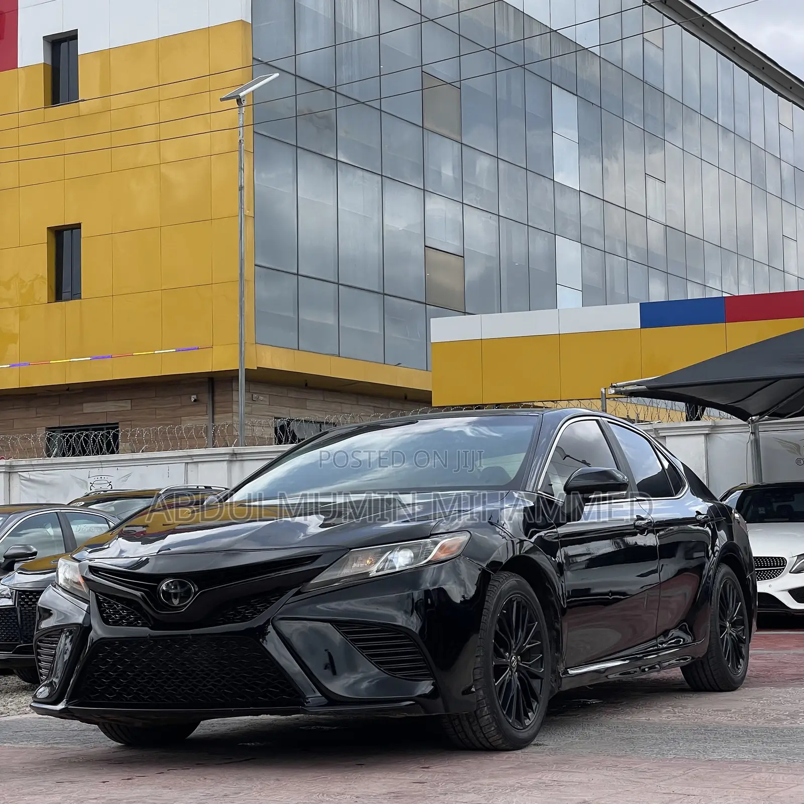 Toyota Camry SE (2.5L 4cyl 8A) 2019 Black
