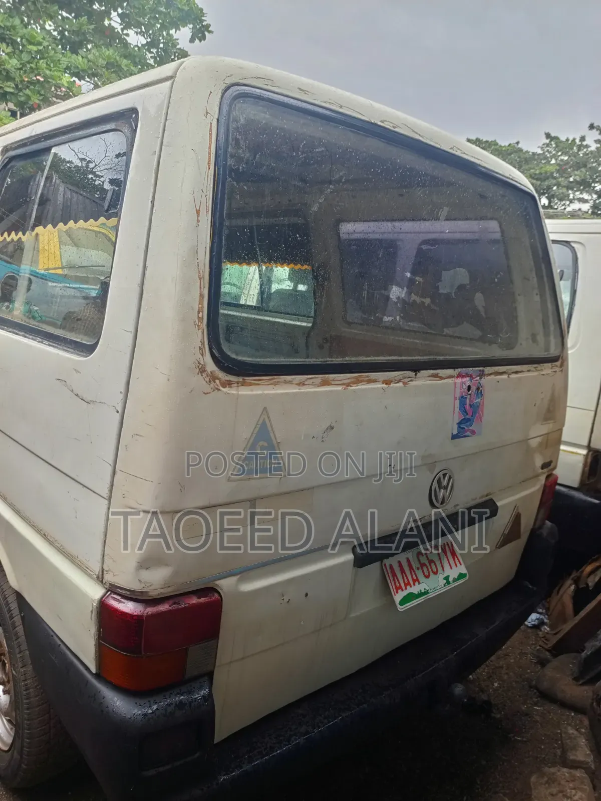 Volkswagen Transporter 2002 White