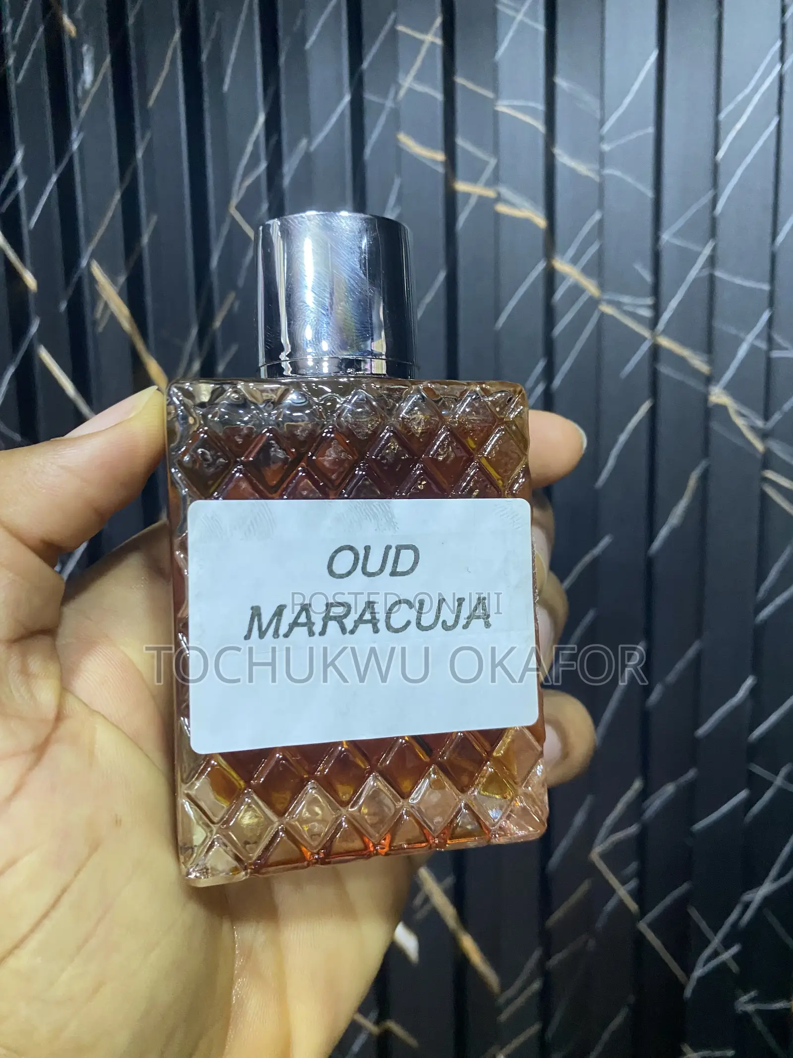 Oud Maracuja Perfume Oil