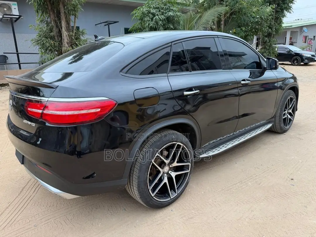 Mercedes-Benz GLE-Class 2017 Black