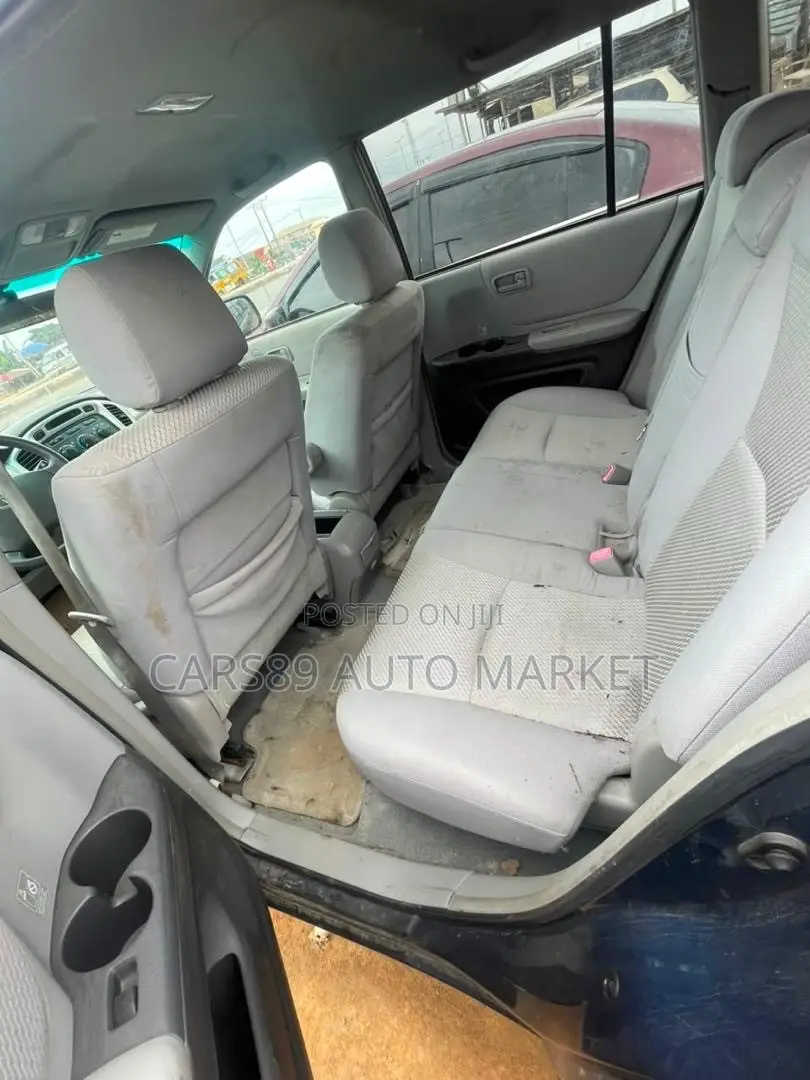 Toyota Highlander V6 2005 Blue