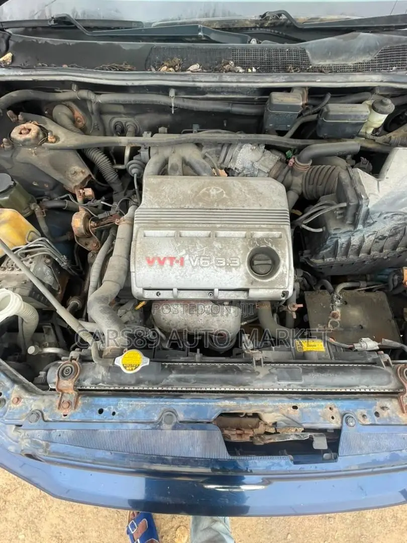 Toyota Highlander V6 2005 Blue