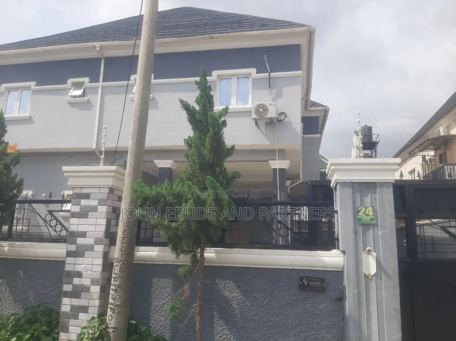 2bdrm Block of Flats in F01 Estate Kubwa for rent