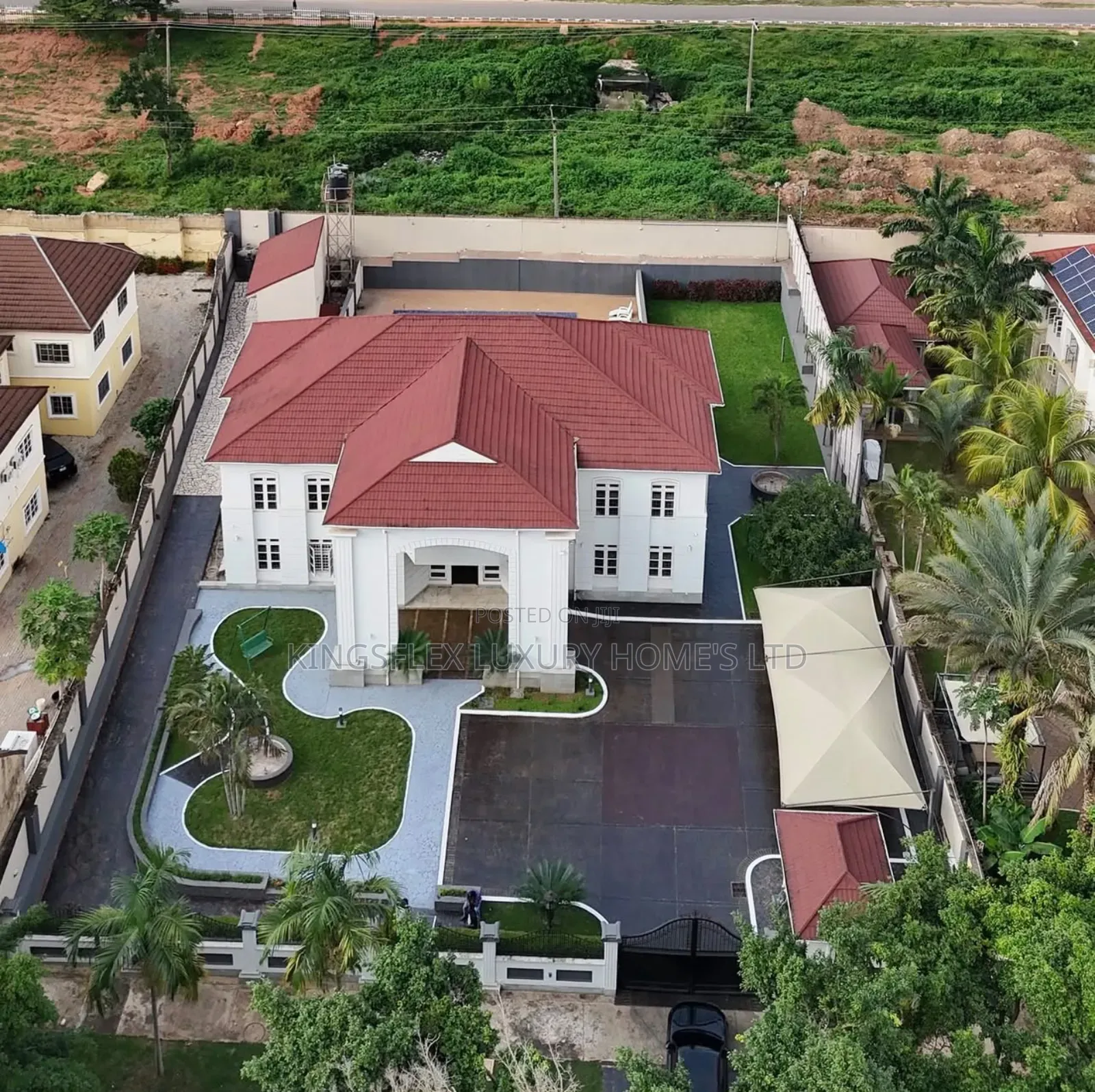 5bdrm Duplex in Apo Legisletive for sale