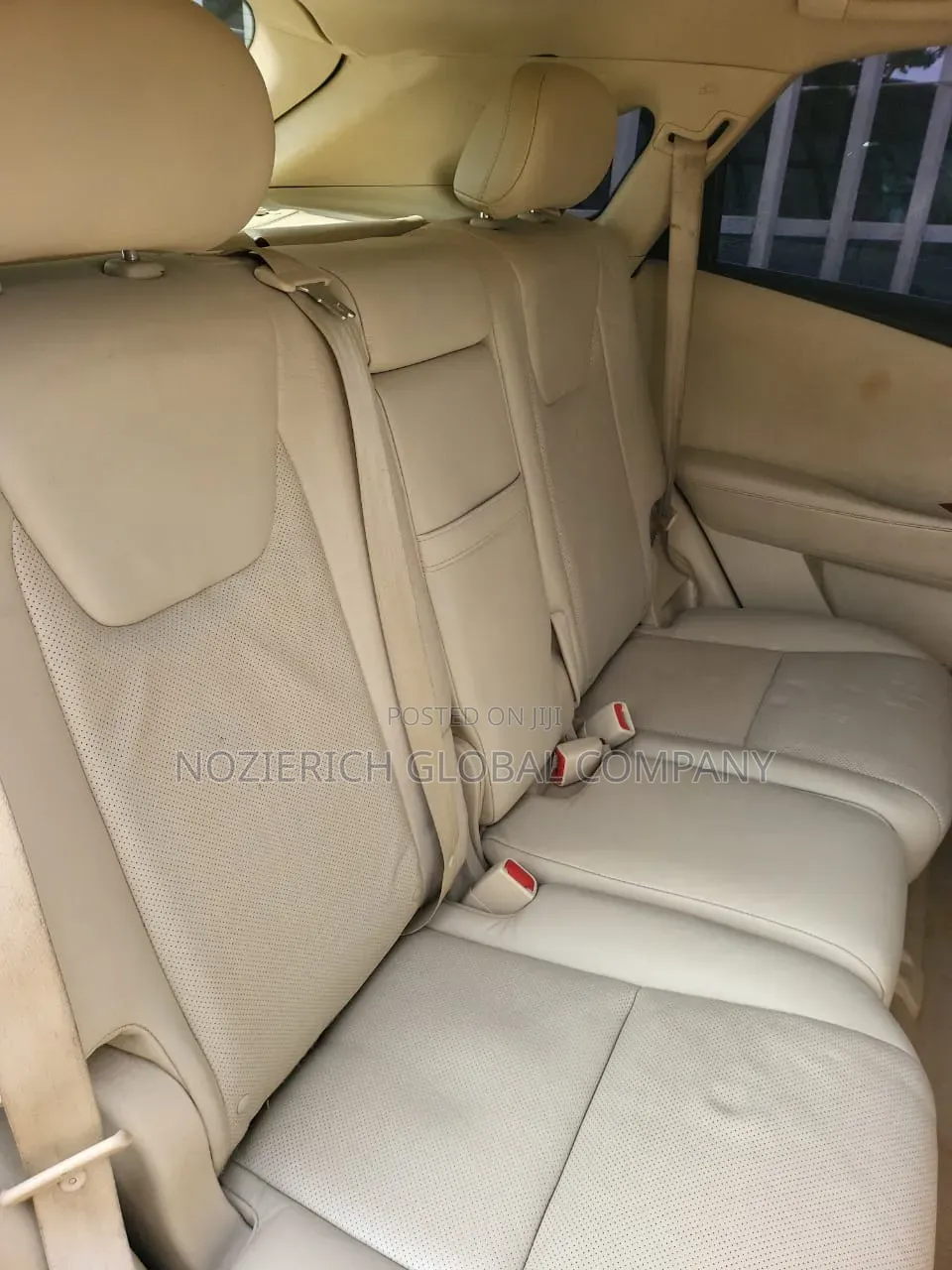 Lexus RX 2011 Gold