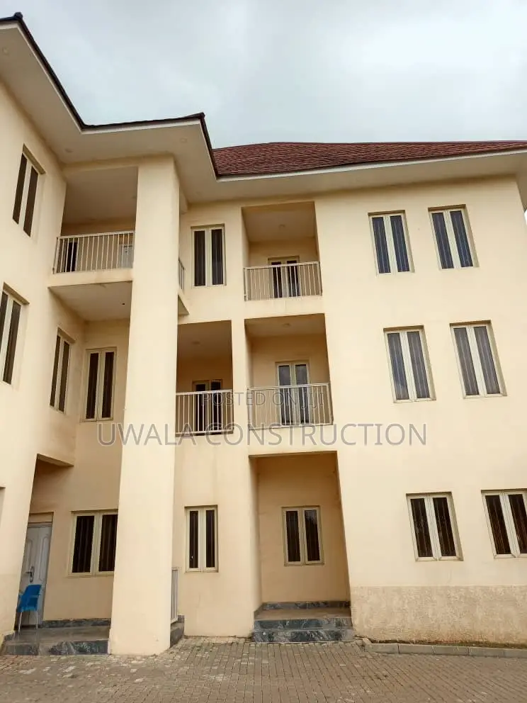 Furnished 4bdrm Duplex in Mabushi for sale