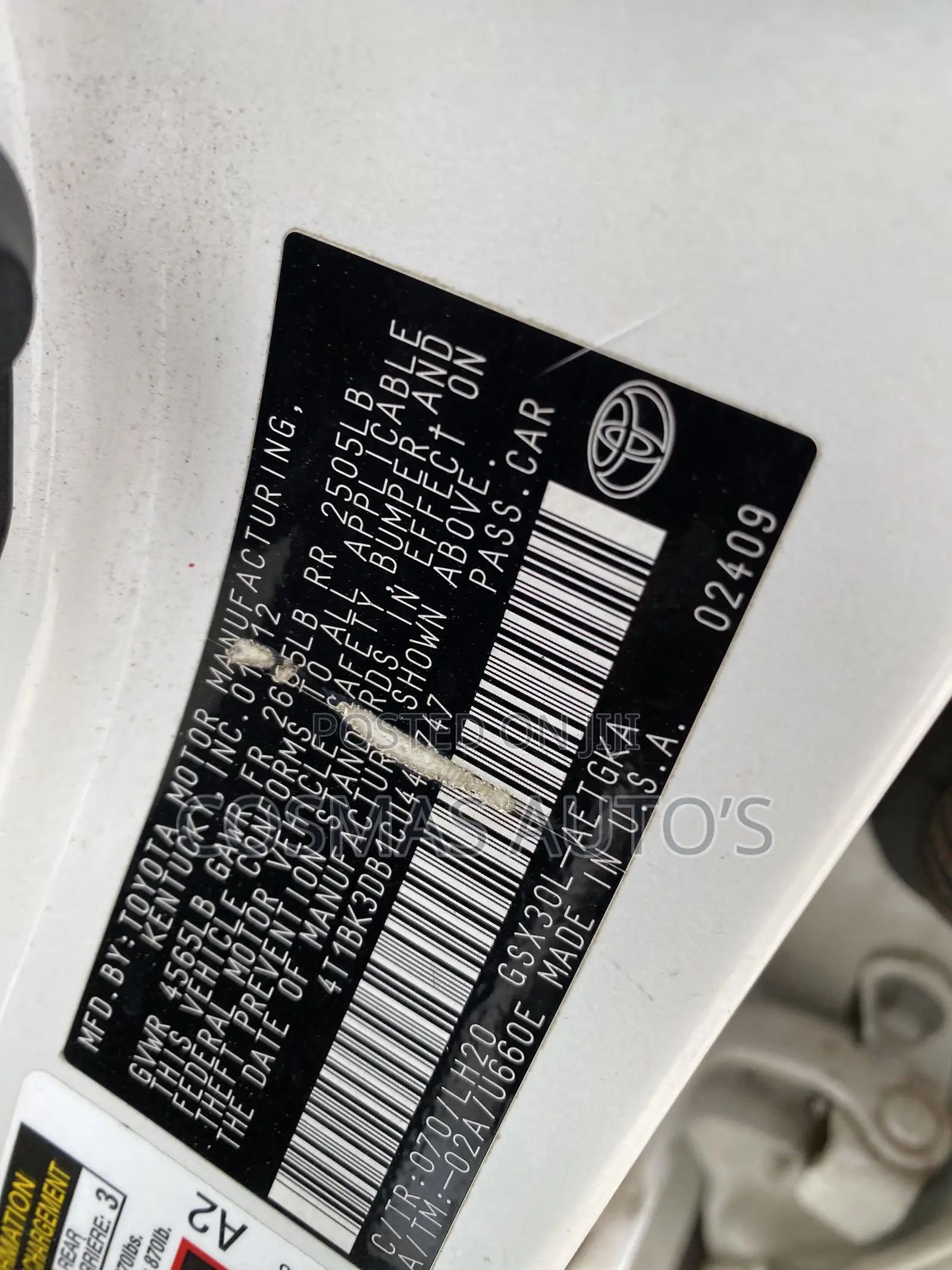 Toyota Avalon Limited Sedan FWD (3.5L 6cyl 6A) 2012 White