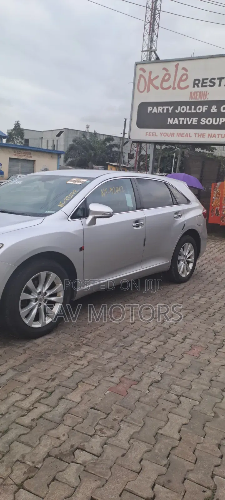 Toyota Venza LE FWD 2013 Silver