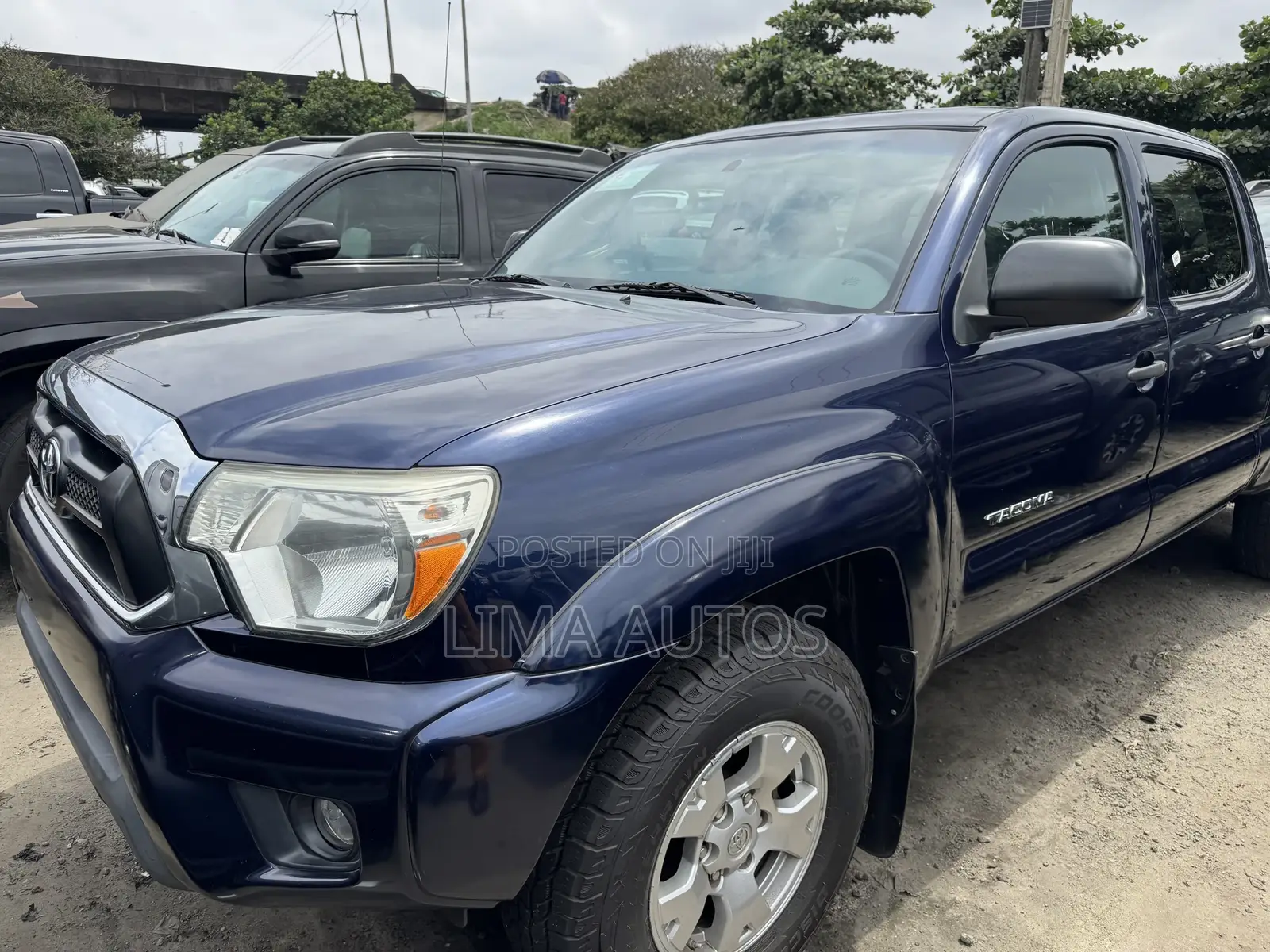 Toyota Tacoma 2013 Blue