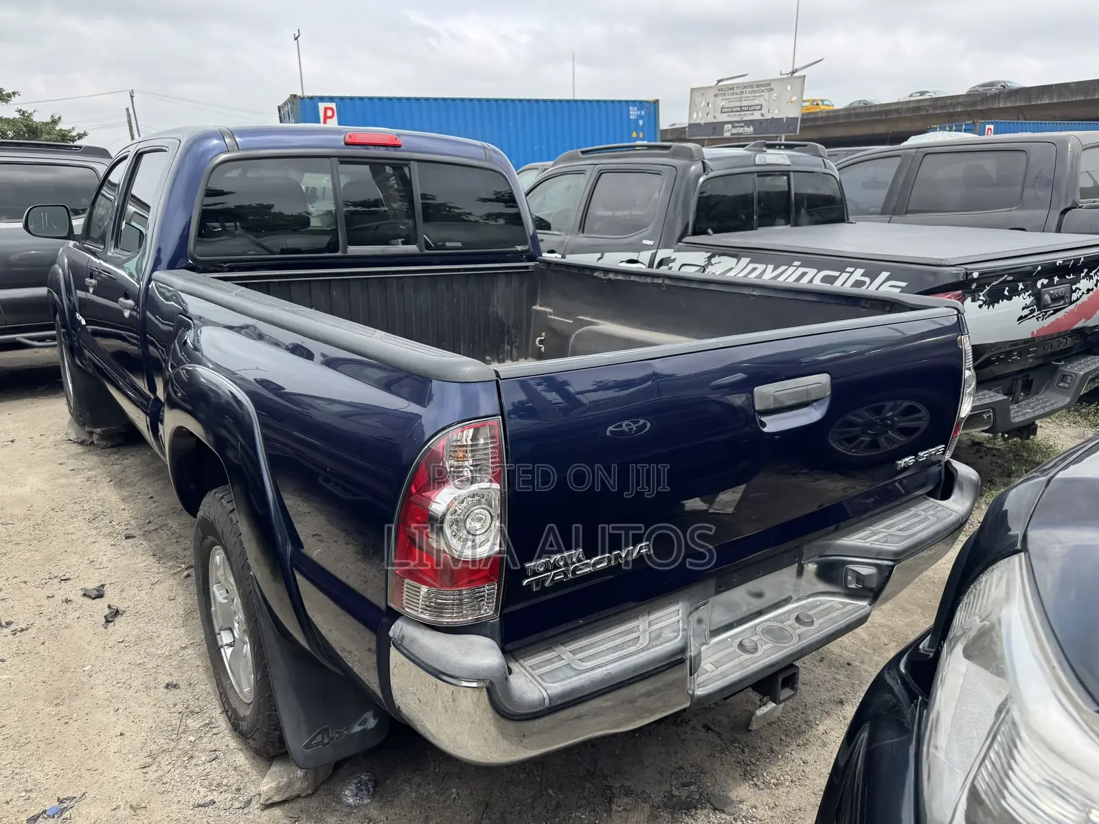 Toyota Tacoma 2013 Blue