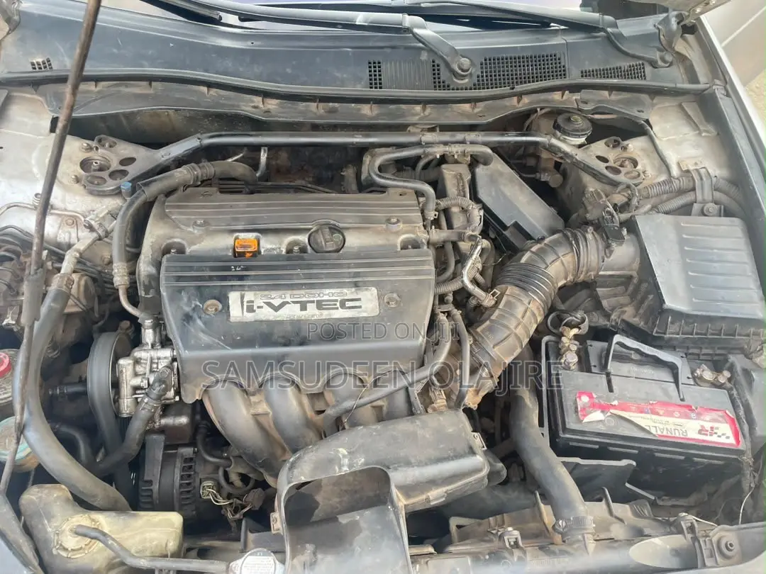 Honda Accord 2010 Silver