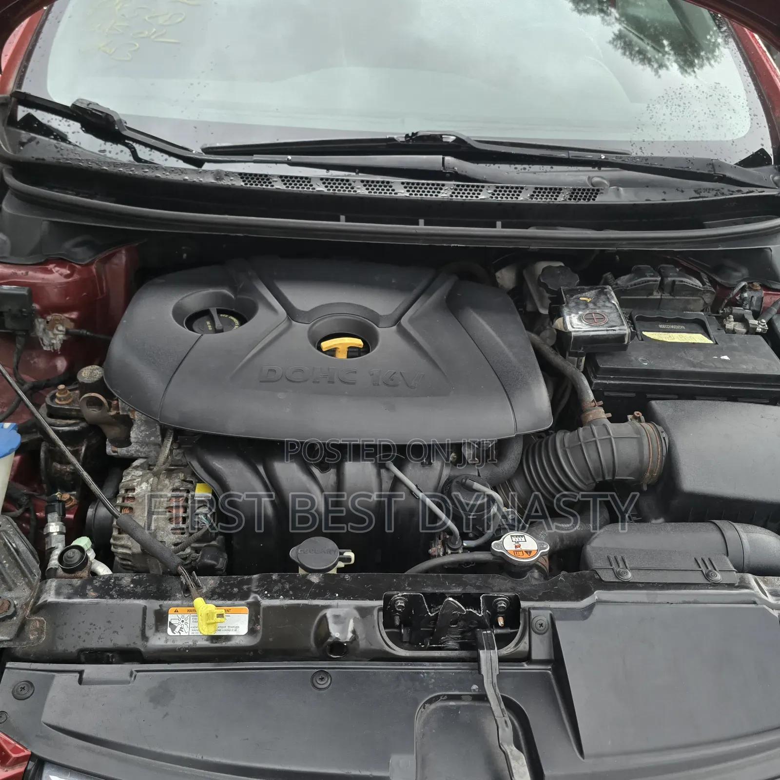 Hyundai Elantra 2012 Red