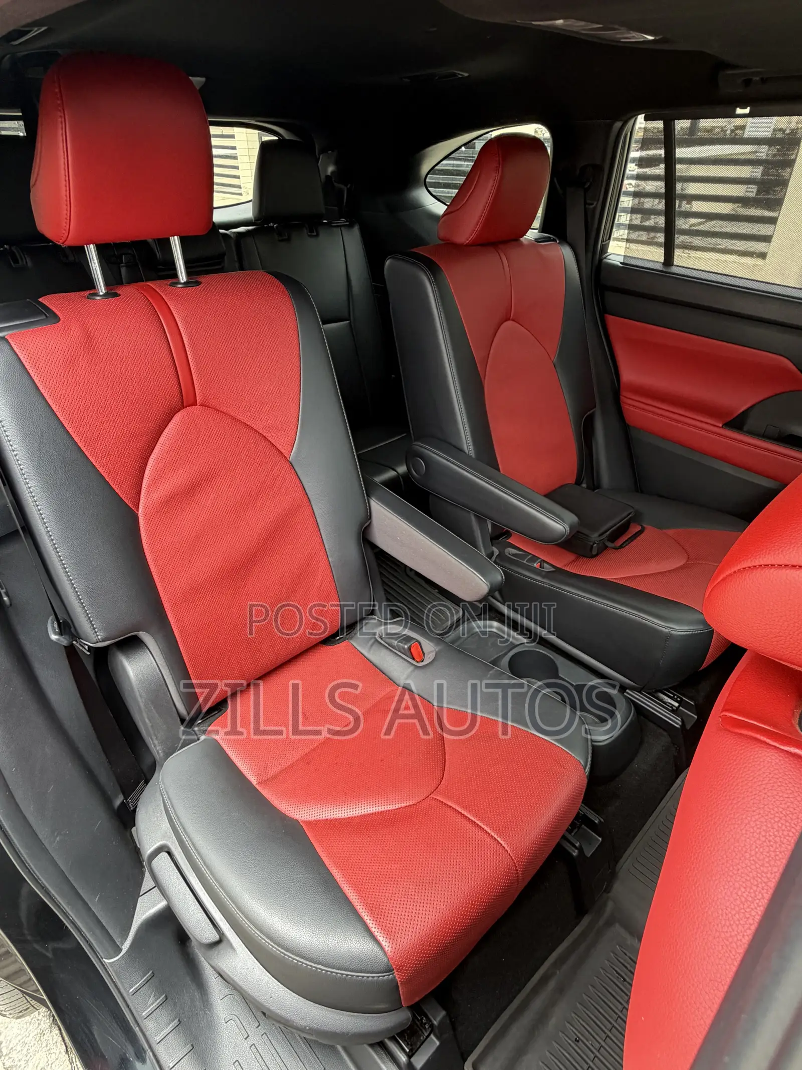 Toyota Highlander XSE 2022 Black