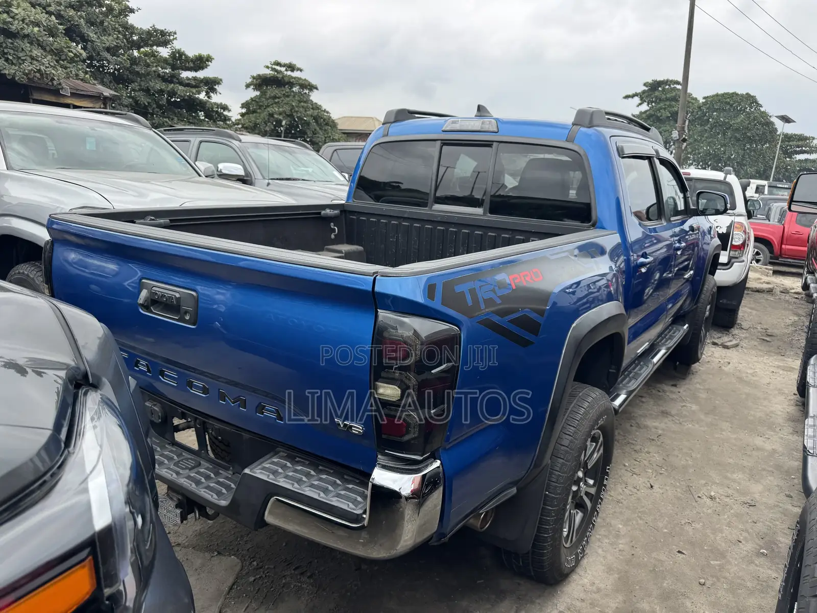 Toyota Tacoma 4dr Double Cab 2016 Blue