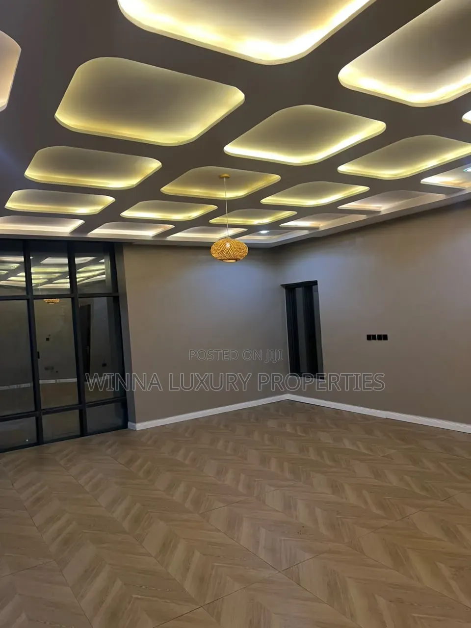5bdrm Duplex in Naf Valley, Asokoro for sale
