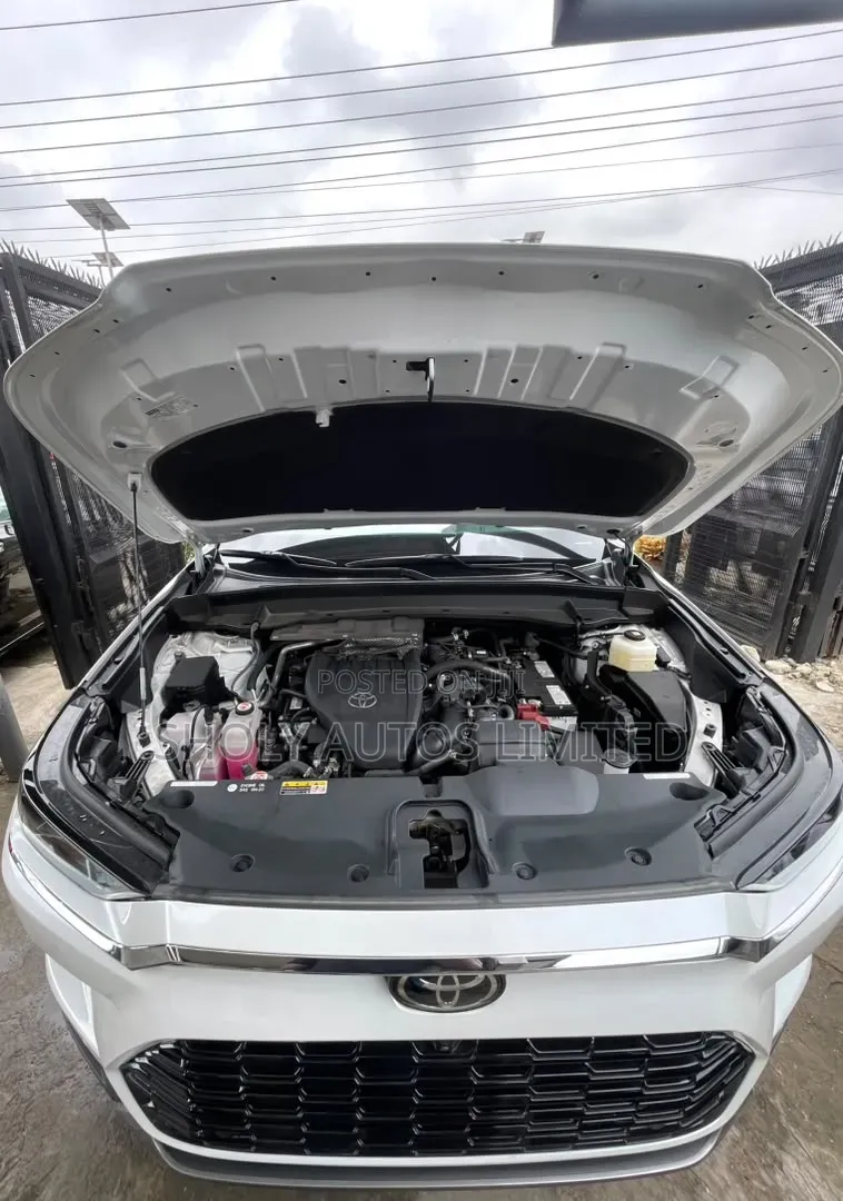 Toyota Highlander 2025 White
