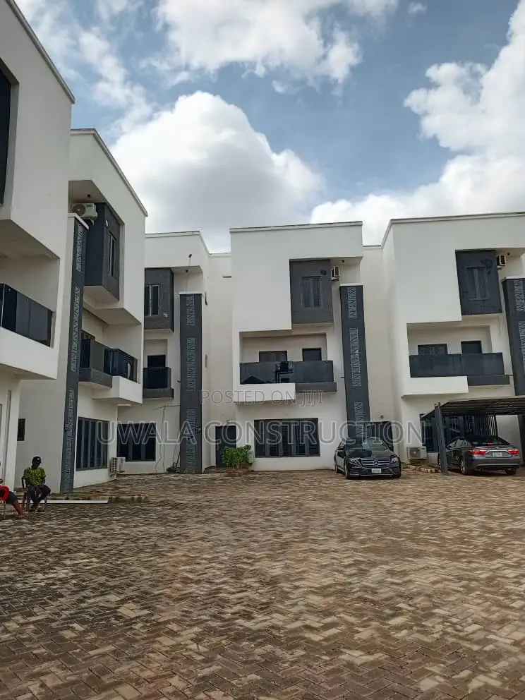 Furnished 4bdrm Duplex in Mabushi for rent