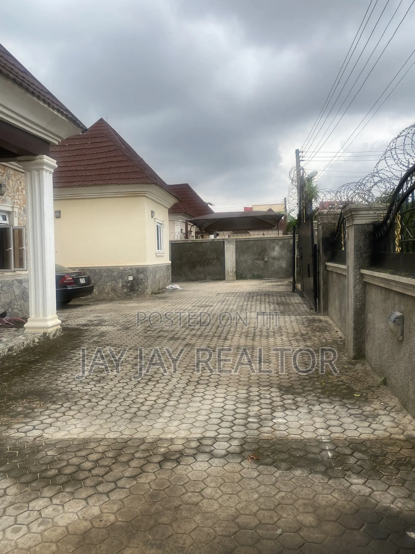 2bdrm Bungalow in Lugbe District for rent