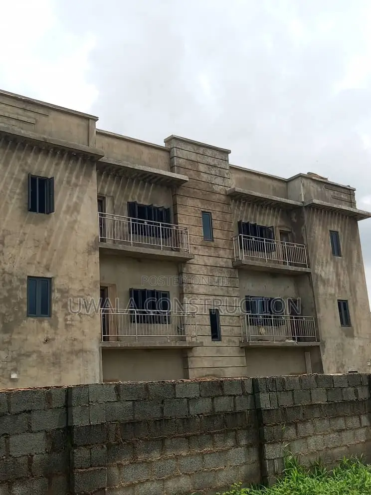Furnished 4bdrm Duplex in Mabushi for sale