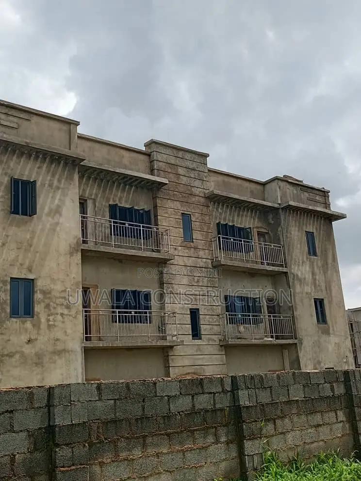 Furnished 4bdrm Duplex in Mabushi for sale