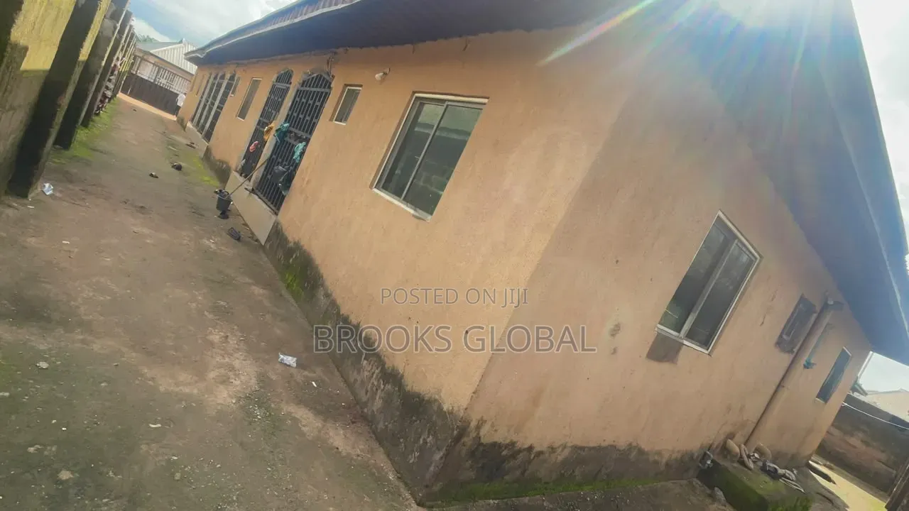 2bdrm Bungalow in Benin City for sale