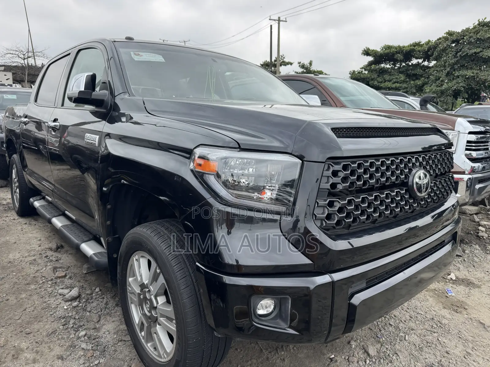 Toyota Tundra 2016 Black
