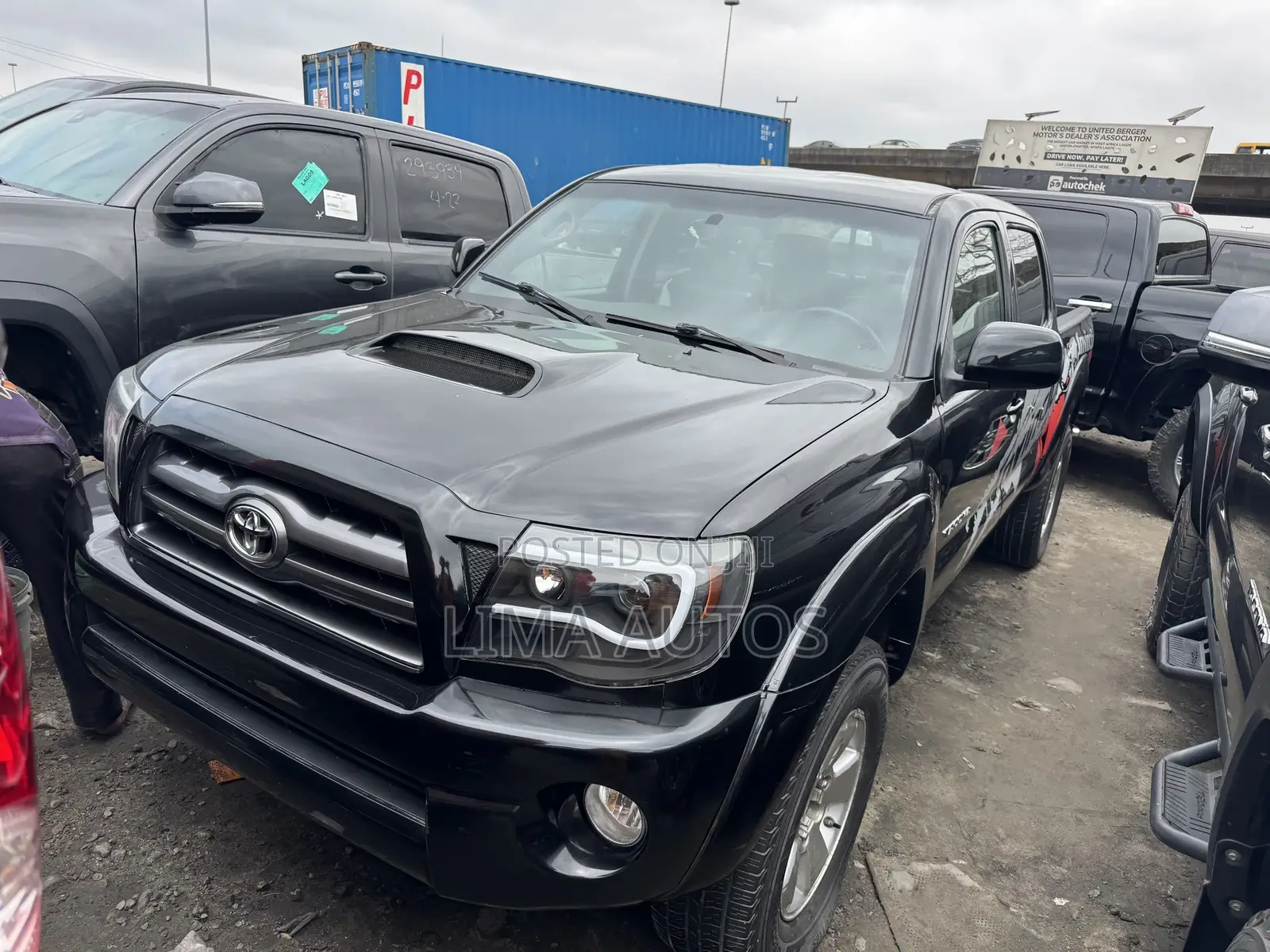Toyota Tacoma 2010 Black