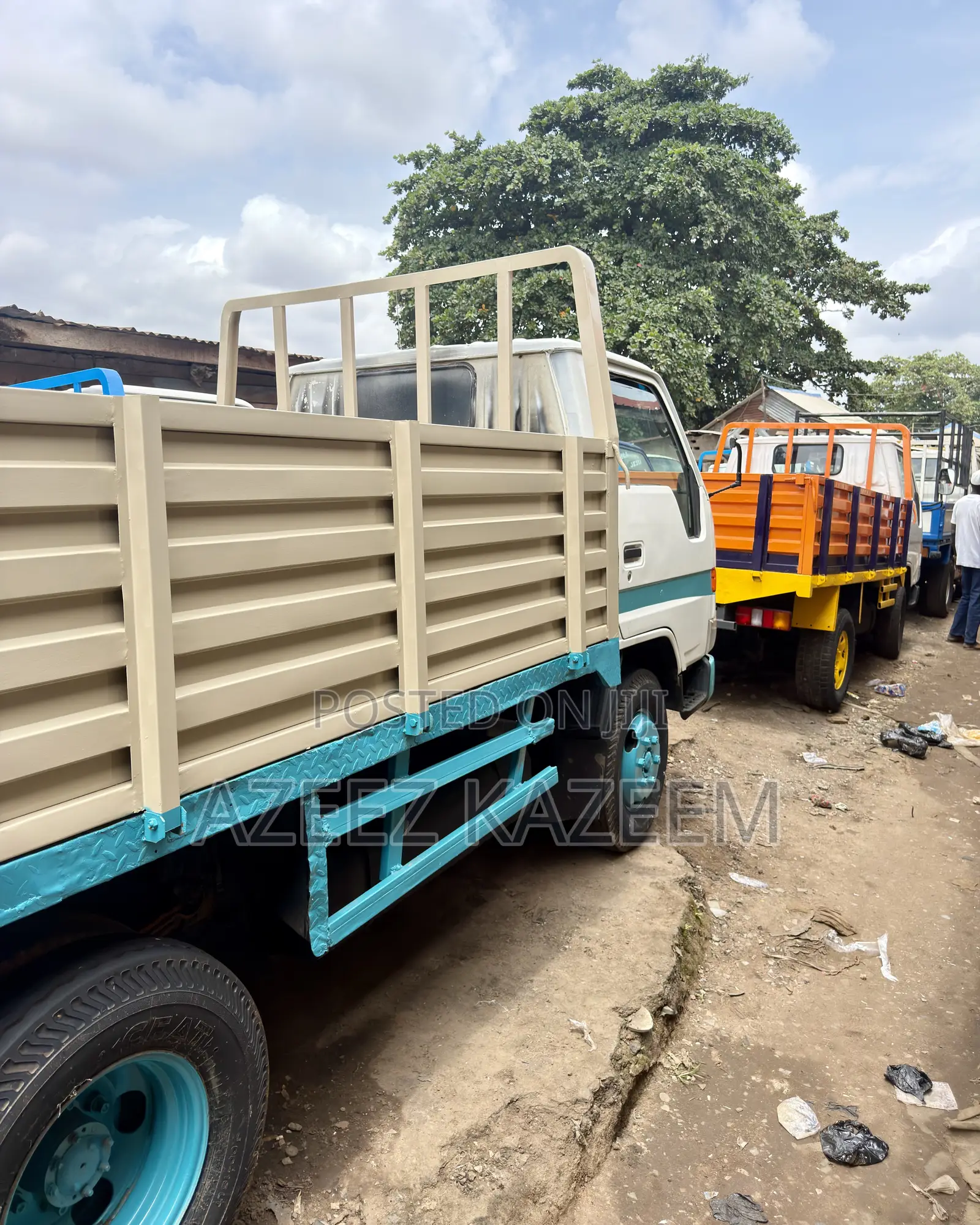 Toyota Dyna 150 Six Tyres Rigid Truck