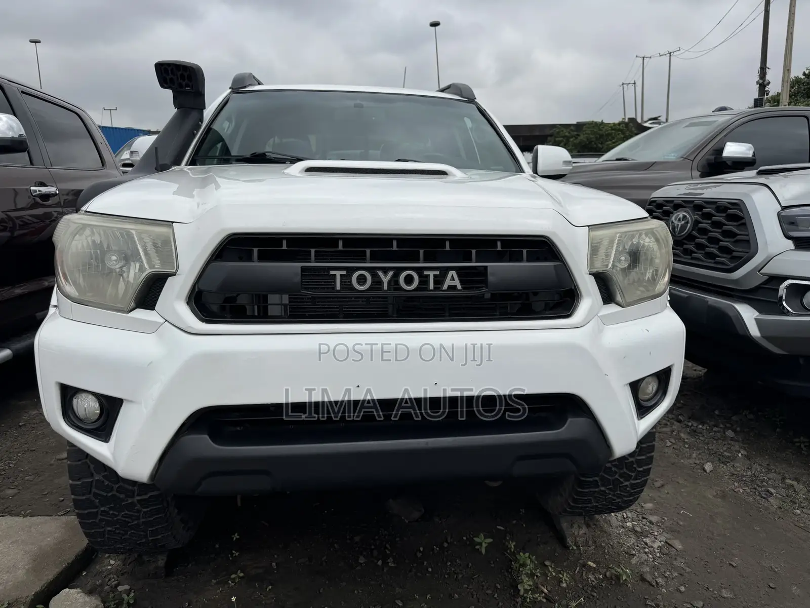 Toyota Tacoma 2012 White