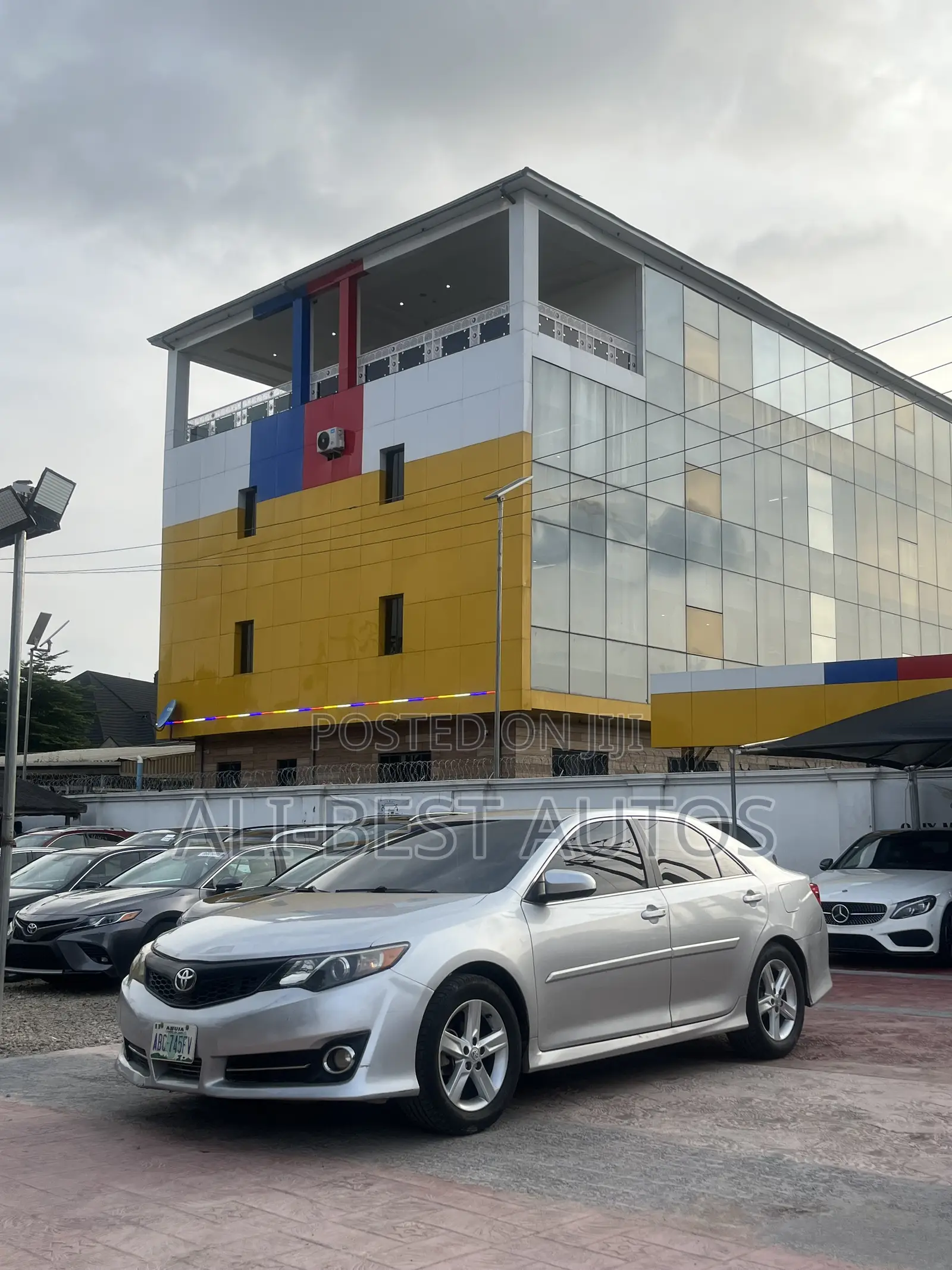 Toyota Camry 2012 Silver
