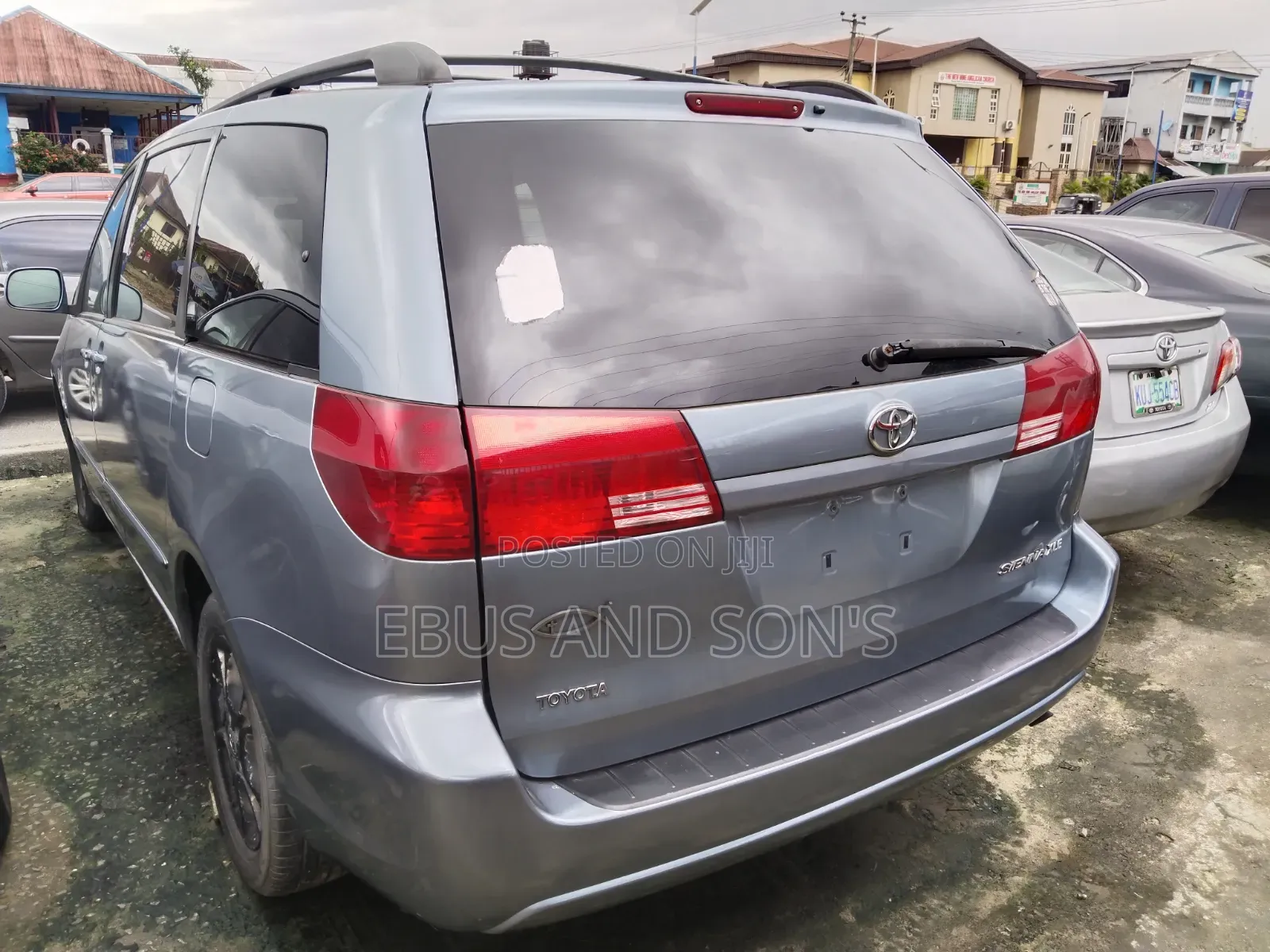 Toyota Sienna 2005 Blue