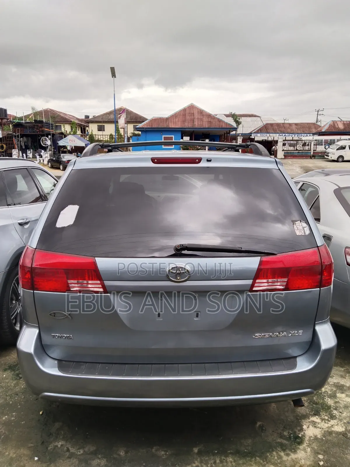 Toyota Sienna 2005 Blue